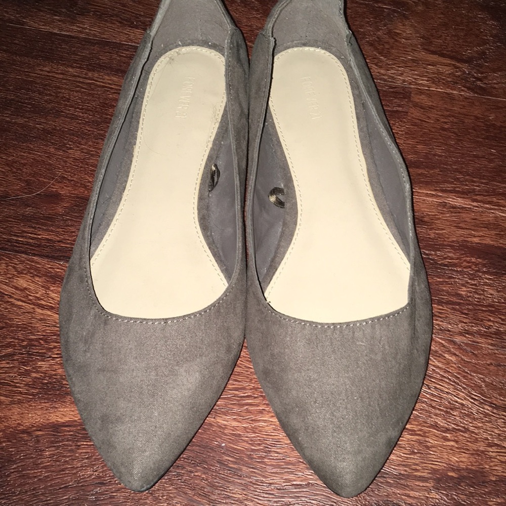 Tan flats
